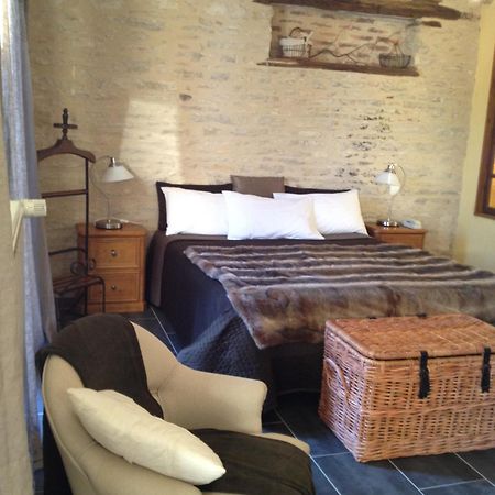 Logis Hotel La Grange Du Relais Colombey-les-deux-Églises Kültér fotó