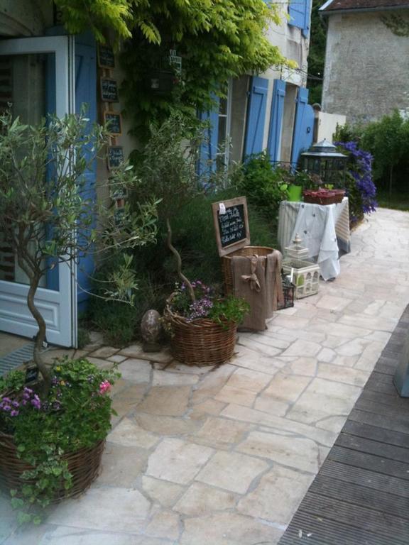 Logis Hotel La Grange Du Relais Colombey-les-deux-Églises Kültér fotó