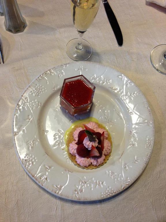 Logis Hotel La Grange Du Relais Colombey-les-deux-Églises Kültér fotó