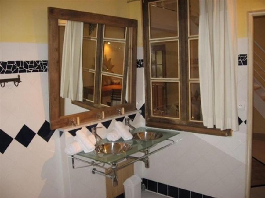 Logis Hotel La Grange Du Relais Colombey-les-deux-Églises Kültér fotó