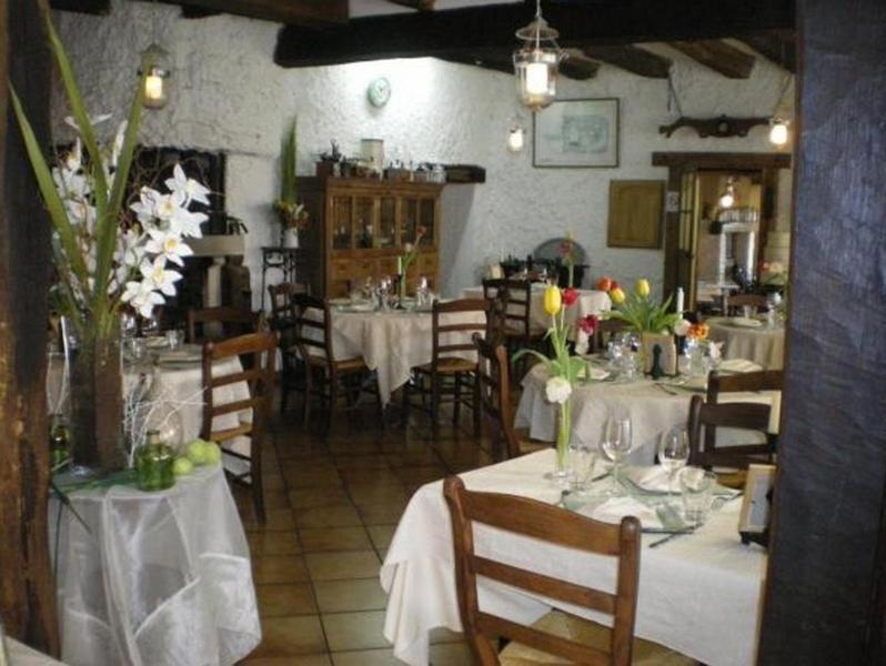 Logis Hotel La Grange Du Relais Colombey-les-deux-Églises Kültér fotó