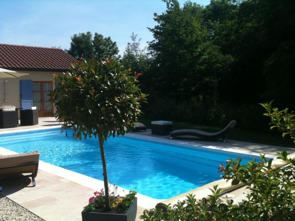 Logis Hotel La Grange Du Relais Colombey-les-deux-Églises Kültér fotó