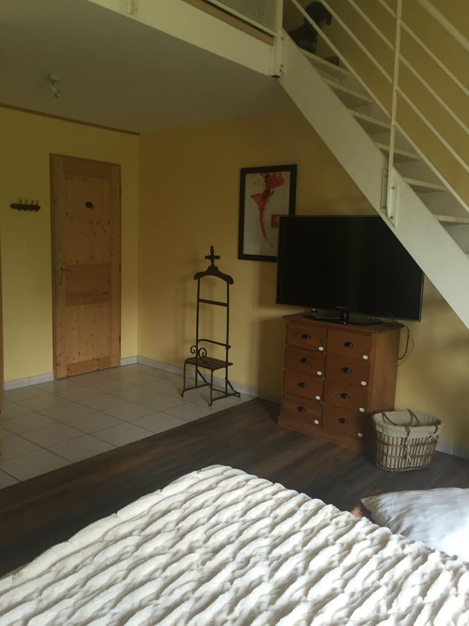 Logis Hotel La Grange Du Relais Colombey-les-deux-Églises Kültér fotó